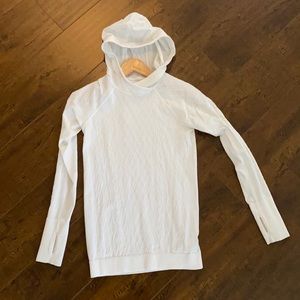 Lululemon white textured top